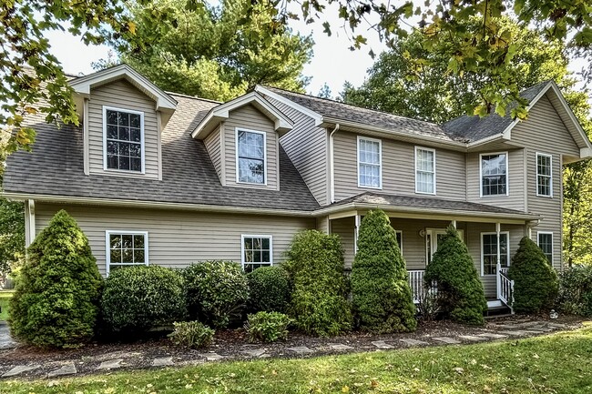 Vista frontal de la casa - 278 Harrison St