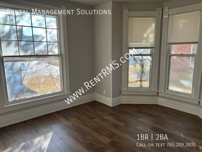 Foto del edificio - 521 SW Tyler St