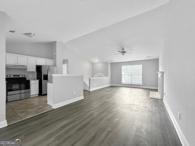 Foto del edificio - 5087 Limerick Ln