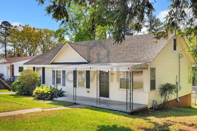 Foto del edificio - Fully Renovated 3-Bedroom Home in Cherokee 01 School District—Convenient Access to Interstates & ...