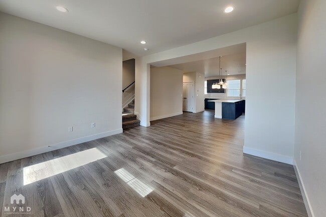 Building Photo - 10328 Milwaukee Cir