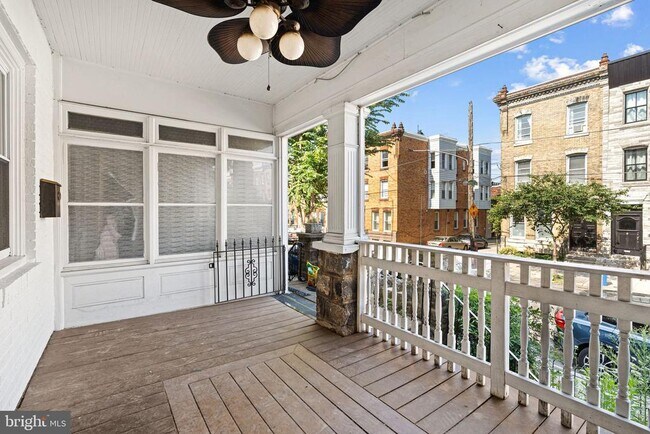 Foto del edificio - 871 N 22nd St