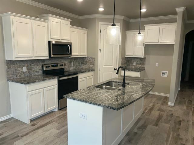 Foto del edificio - 1311 Oleander Dr