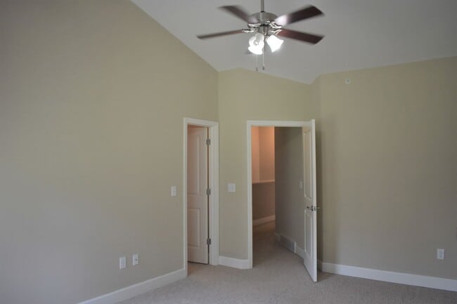 Interior Photo - Park Place at Glenmont Square