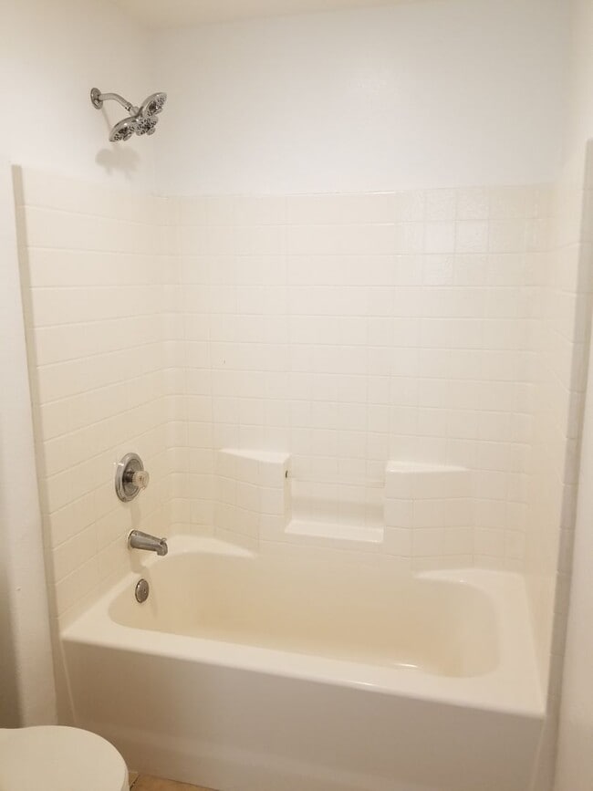 Foto del edificio - 1273 Court Ave