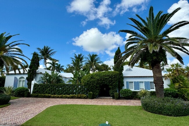 Building Photo - 2258 Ibis Isle Rd E