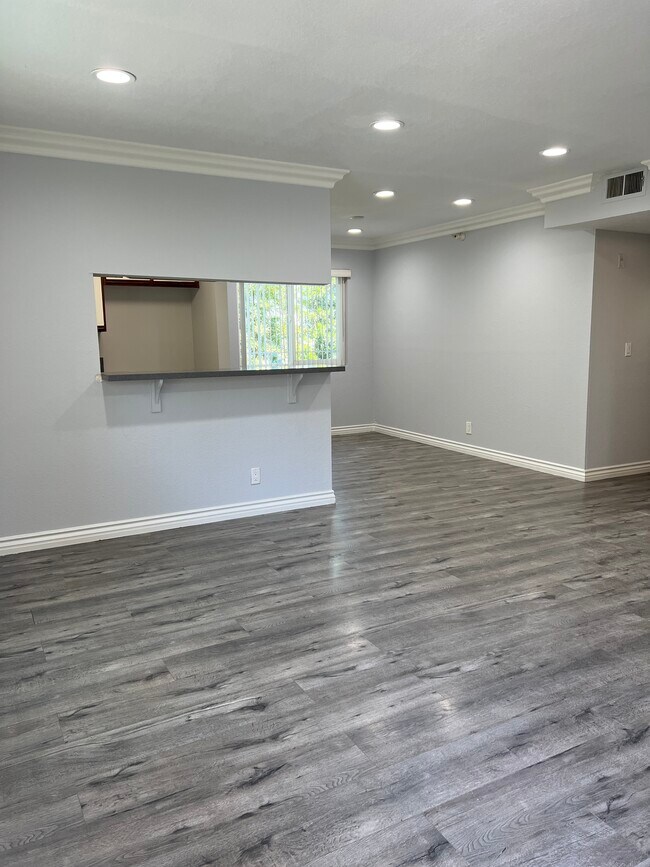 Foto del edificio - 319 Concord St