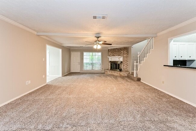 Foto del edificio - 16911 Memorial Oaks Ln