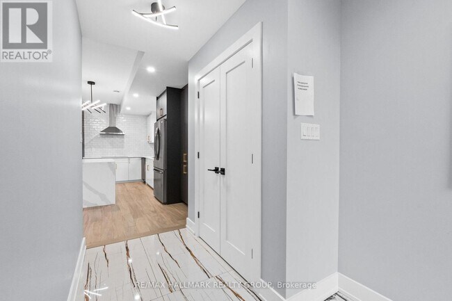 Building Photo - 886 Byron Ave