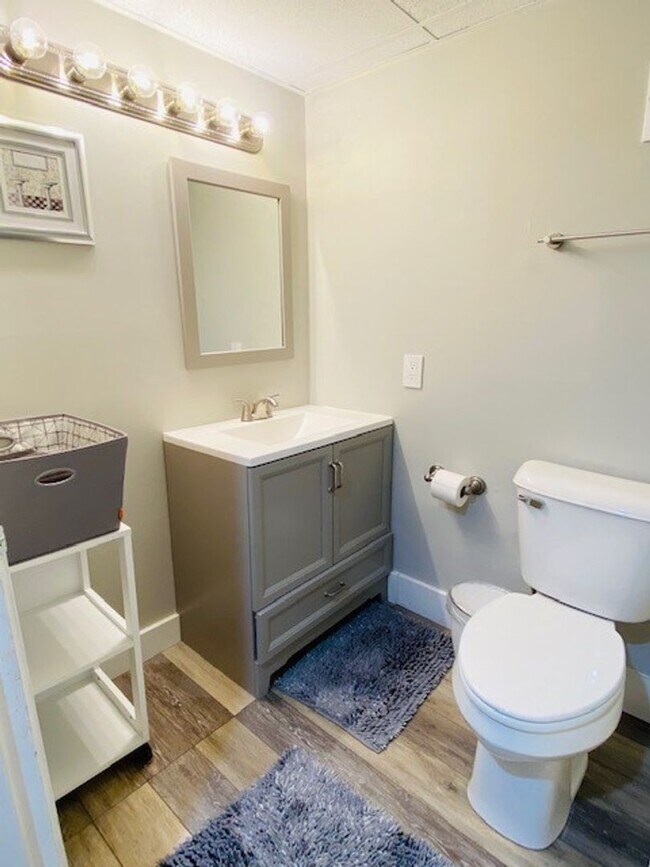 Foto del edificio - University Towers- FURNISHED 1bd/1ba Apartment #516 ready for you in FALL 2026! $1300 per month