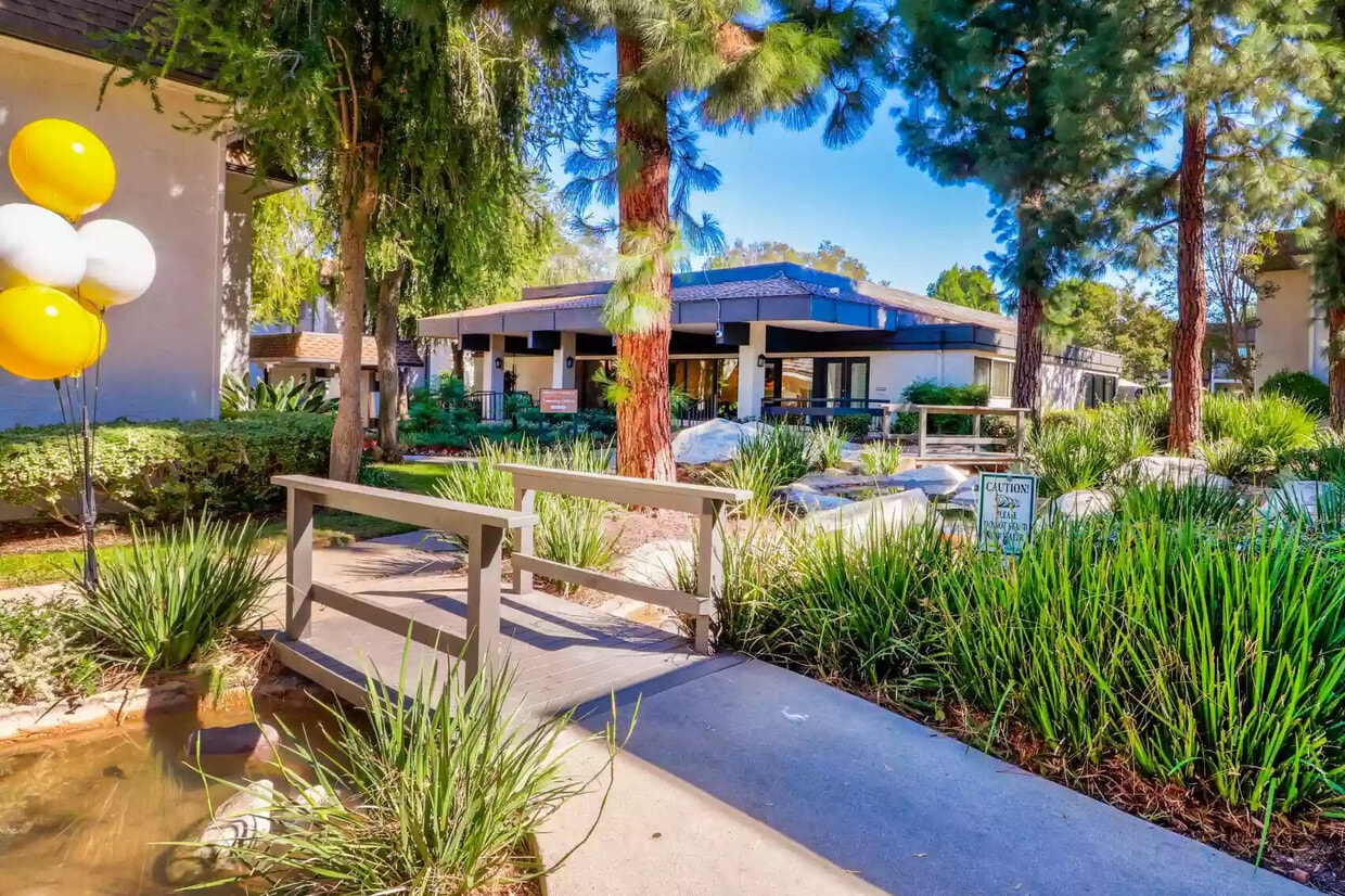 Primary Photo - Grand Terrace