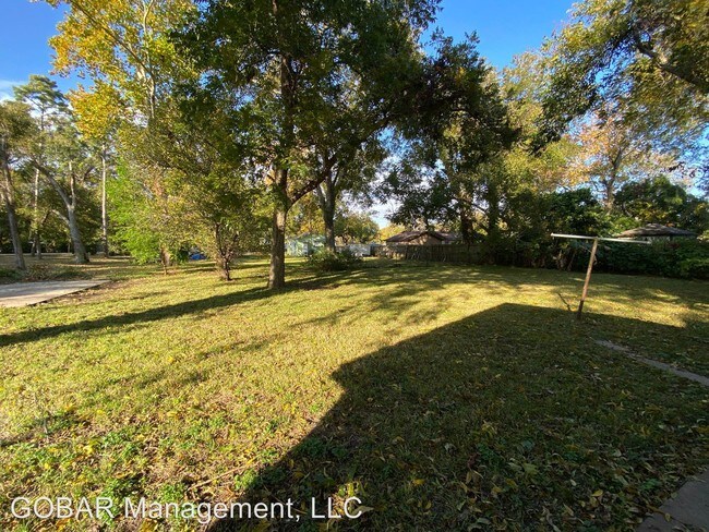 Foto del edificio - 4 br, 2 bath House - 118 Orchard St