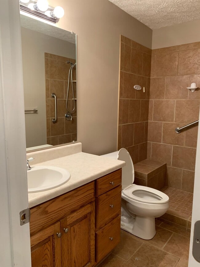 Building Photo - 287 Wrightsburg Way