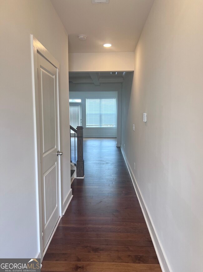 Foto del edificio - 116 N Auburn Landing Pl