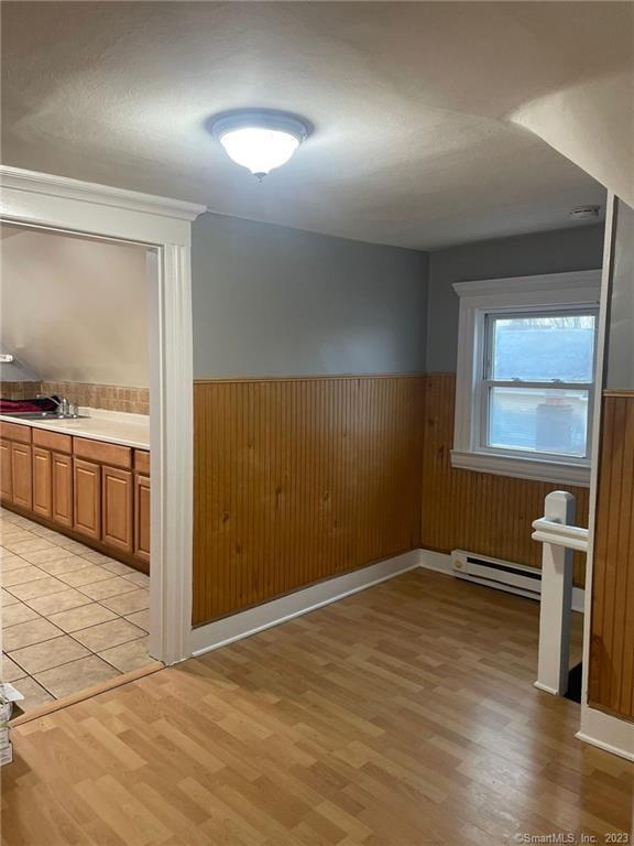 Building Photo - 286 Benham Ave