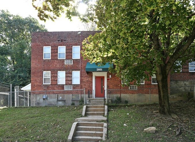 Primary Photo - 2605 Fairview Ave