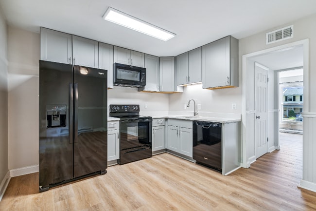 Building Photo - 119 W Orndorff Dr