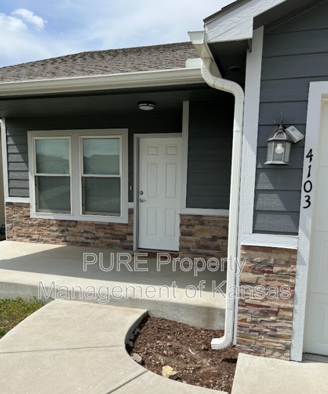 Foto del edificio - 4103 SW Shenandoah Rd