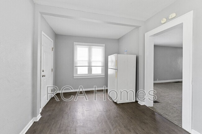 Foto del edificio - 1413 N Mount Street