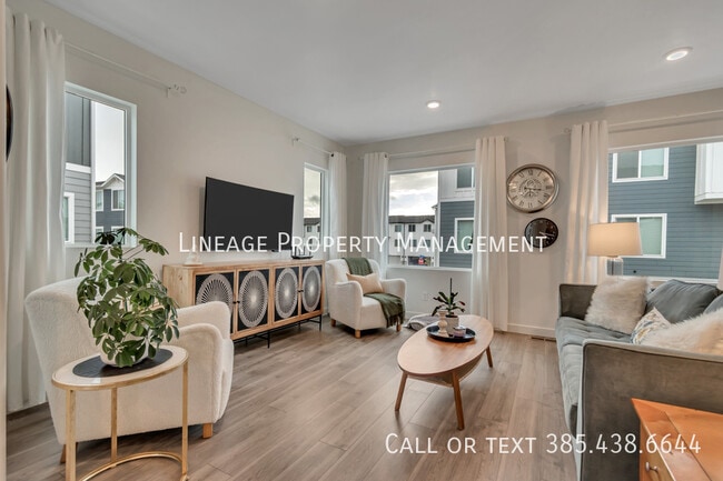 Foto del edificio - 3940 N Cougar Ln