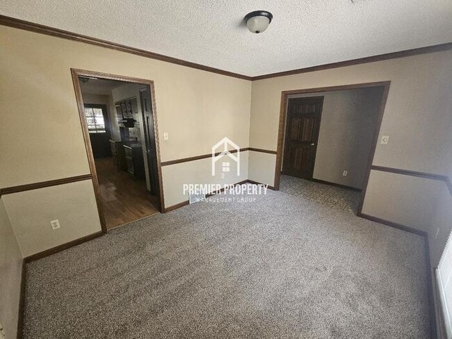 Foto del edificio - 7103 Shadow Oaks Dr