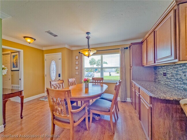Foto del edificio - 130 Lime Rd NE