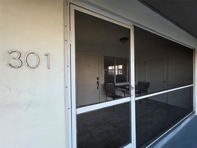 Photo - 300 Layne Blvd Apartment