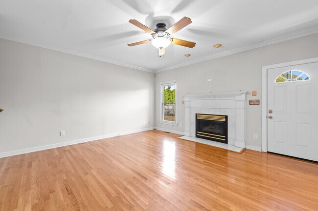 Foto del edificio - 3520 Birkdale Ct