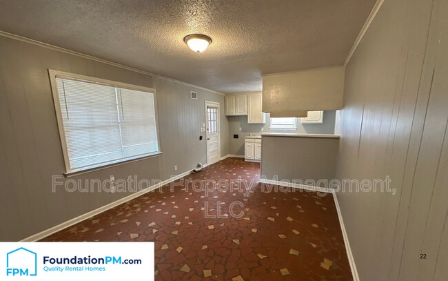 Foto del edificio - 2428 Rozelle St