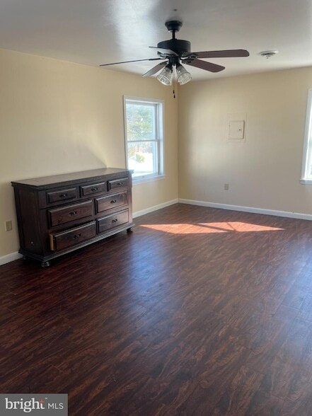 Building Photo - 3103 Walnut St