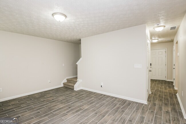 Foto del edificio - 113 Hillcrest Chase Terrace