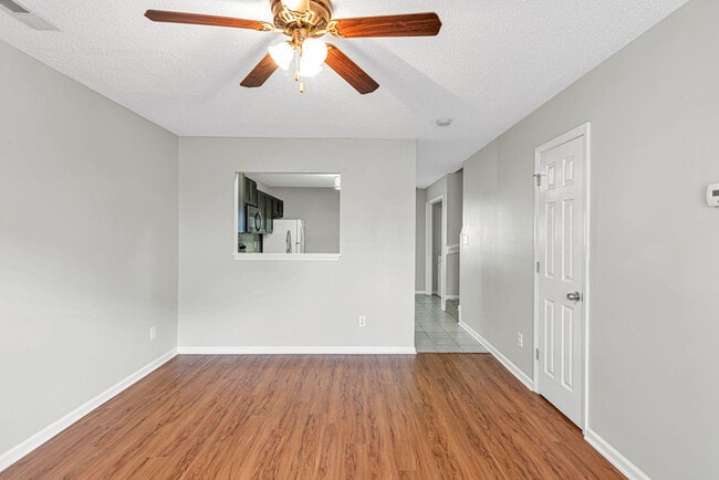 Foto del edificio - 408 Timberlake Trail