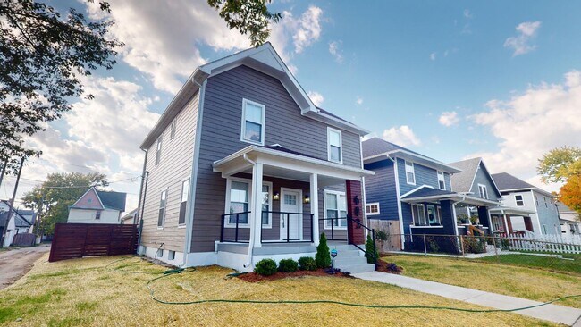 Foto del edificio - 602 N Tacoma Ave