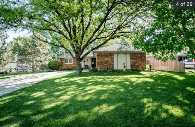 Building Photo - Spacious 4 Bed / 3 Bath Home in Southeast Wichita