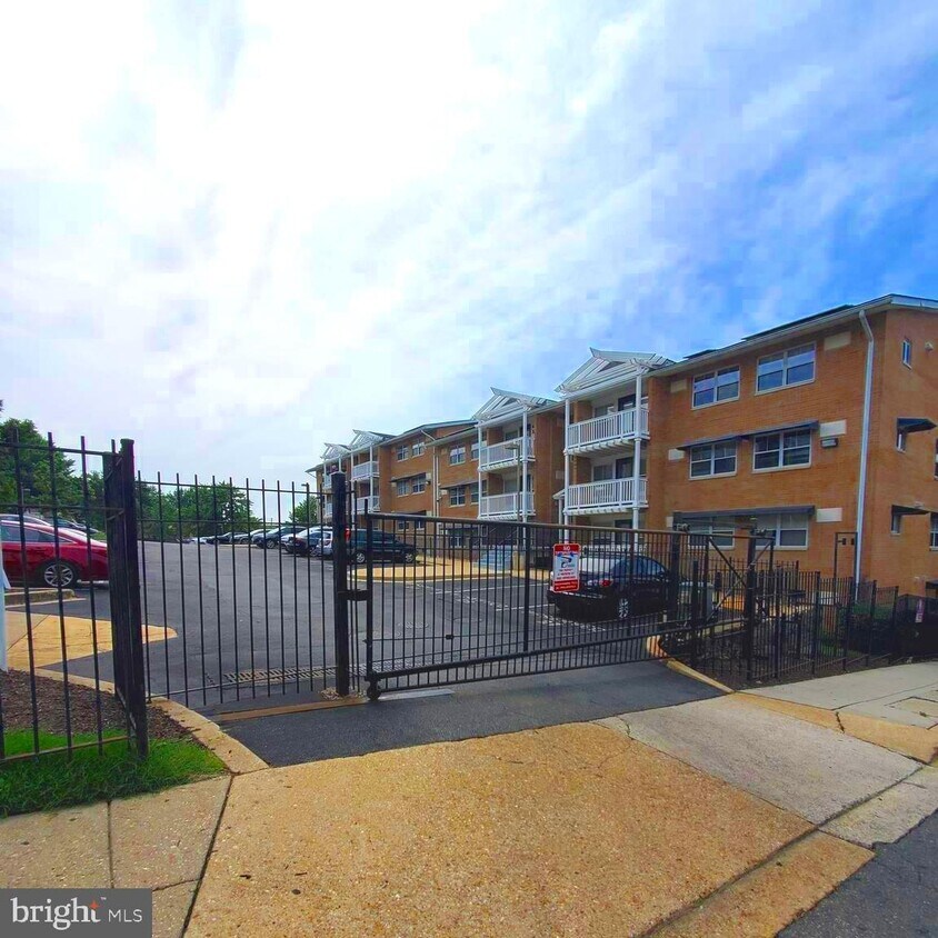 Primary Photo - 2609 Douglass Rd SE