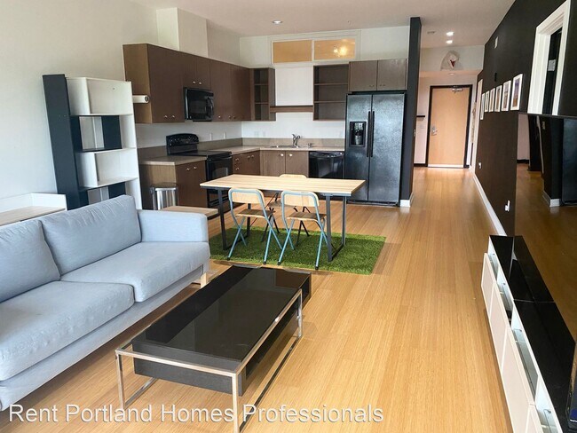 Foto del edificio - 2 br, 2 bath House - 3970 N Interstate Ave...