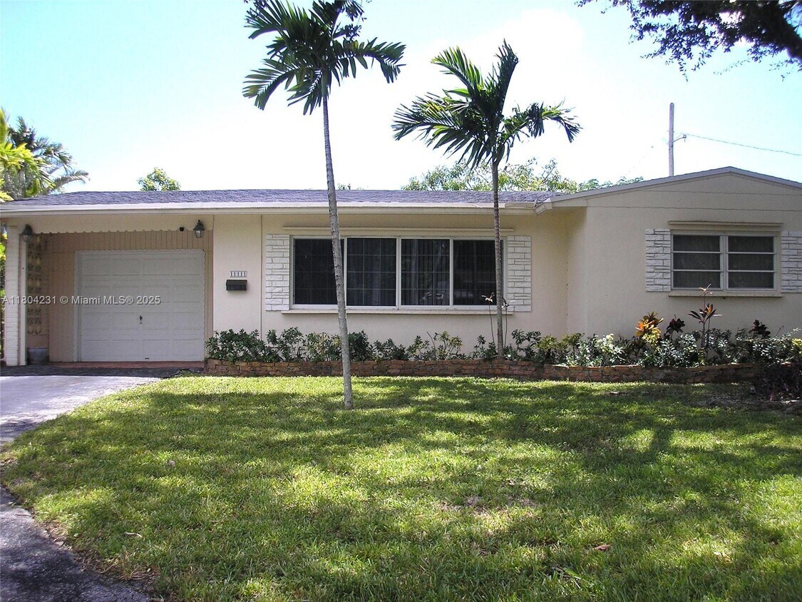 Primary Photo - 11111 SW 78th Ct
