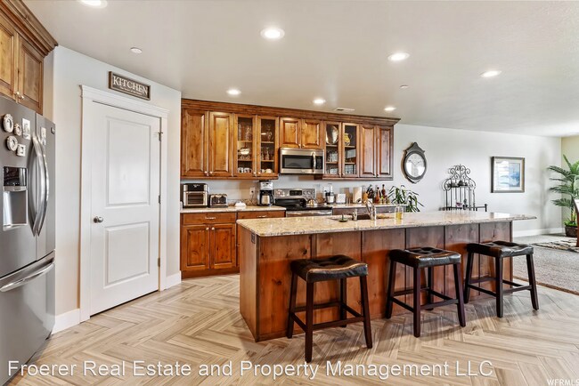 Foto del edificio - 3 br, 2.5 bath House - 2186 E 1075 N