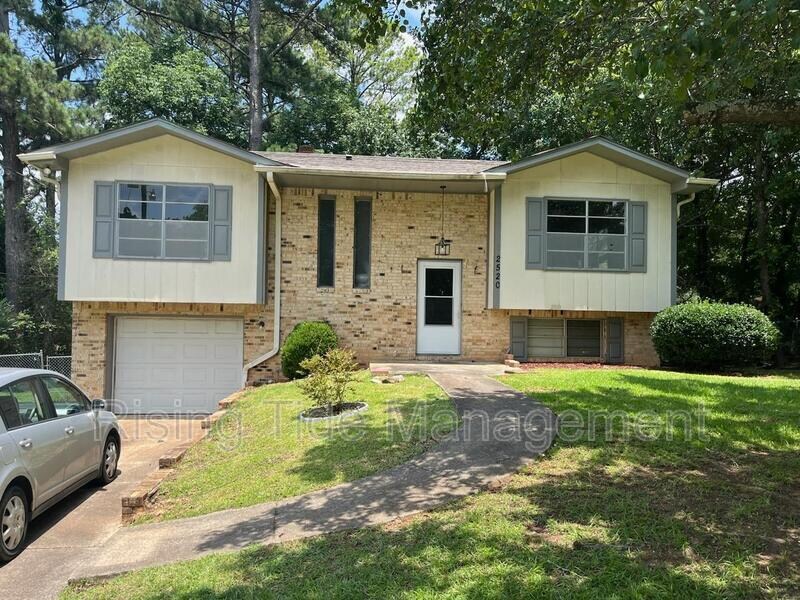 Foto principal - 2520 Wright Cir
