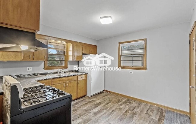Building Photo - 5844 Washburn Ave S