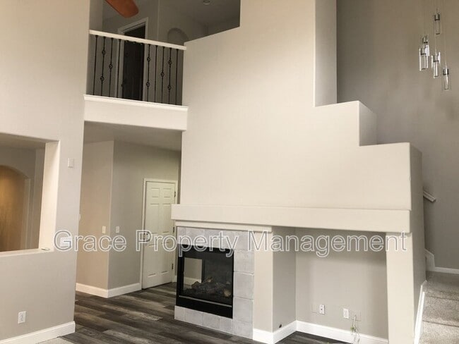 Foto del edificio - 16426 E 117th Ct