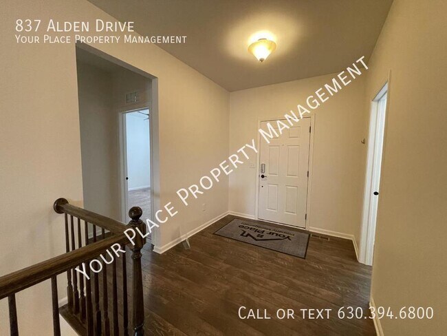 Foto del edificio - Beautiful 3 Bedroom, 2 Bathroom Ranch in N...