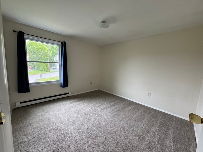Building Photo - 21A Maybrey Dr