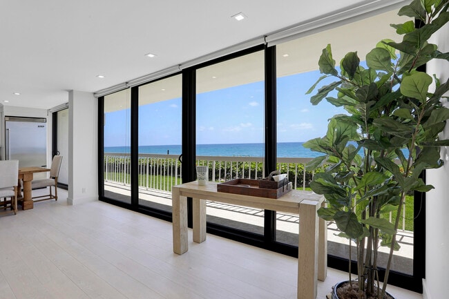 Building Photo - 3300 S Ocean Blvd