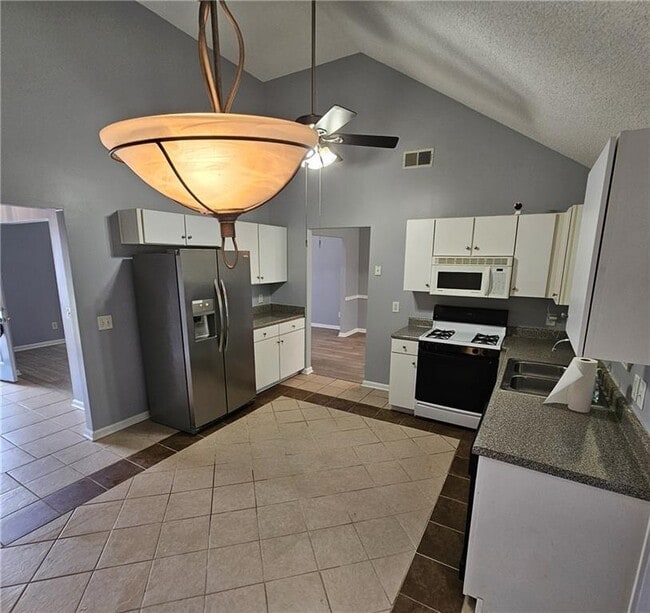 Foto del edificio - 310 Pecan Wood Cir