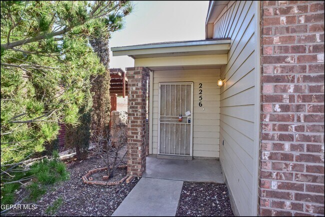 Building Photo - 2256 Tierra Alegre Way