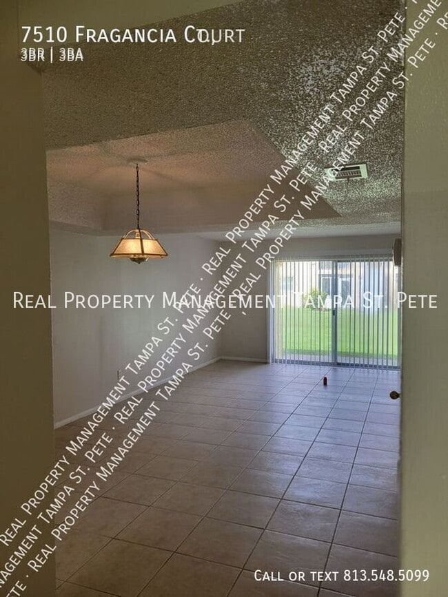 Foto del edificio - 7510 Fragancia Ct