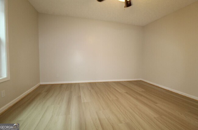 Foto del edificio - 773 Brock Rd