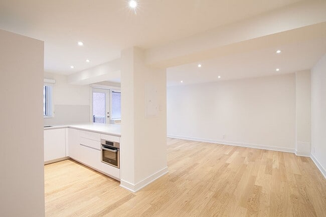Photo du bâtiment - 3421 Rue Drummond
