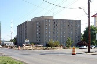 Building Photo - 509 N Joseph Ave